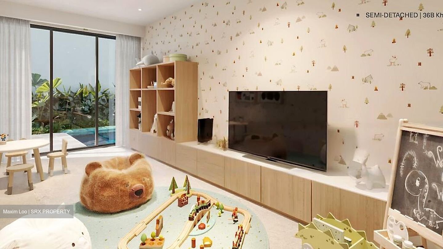 Landed Housing Development (D11), Semi-Detached #457120541